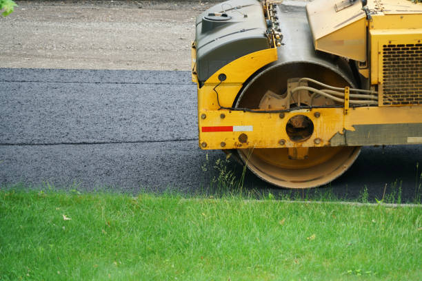 Best Gravel Driveway Installation  in Moreauville, LA